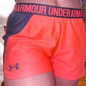 Under Armour Comfy Pink Shorts! With Pockets :)